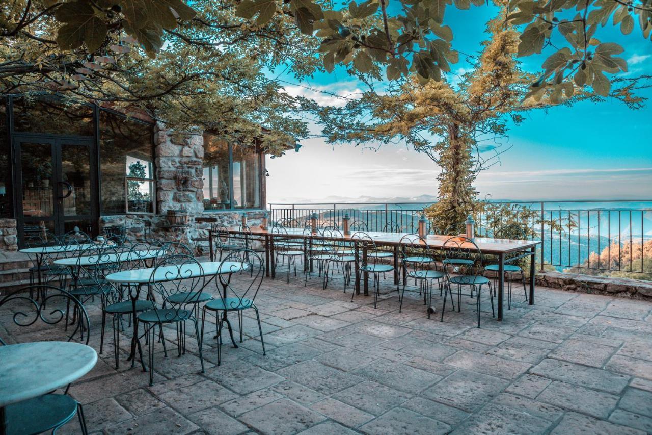 Maison D'Hotes Le Hameau De La Mure Saint-Laurent-du-Pape Екстериор снимка